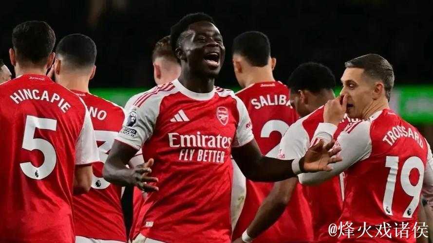 英超-萨卡造乌龙锁定胜局 阿森纳2-1力克狼队继续领跑