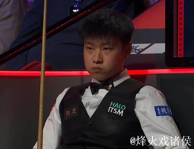 赵心童以5-2战胜王信伯 顺利晋级斯诺克西安大奖赛正赛 赵心童以5-2战胜王信伯 顺利晋级斯诺克西安大奖赛正赛